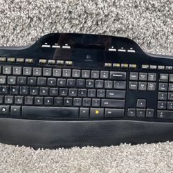 Logitech MK700/ MK710 Black Standard Wireless Keyboard