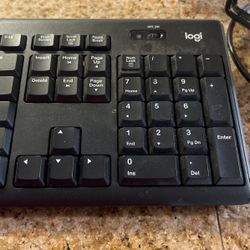 Keyboard Logitech