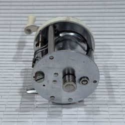 F97- Vintage Great Lakes S-30 Fishing Casting Reel Marysville Twin Handle USA