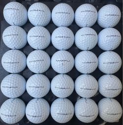 Golf balls maxfli