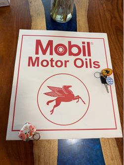 Mobile Oil Pegasis 1970s auto shop mats.   Thick paper.  17 x 19“