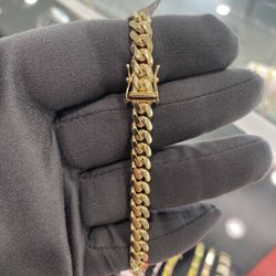 10k Yellow Gold Solid Cuban Link Bracelet 