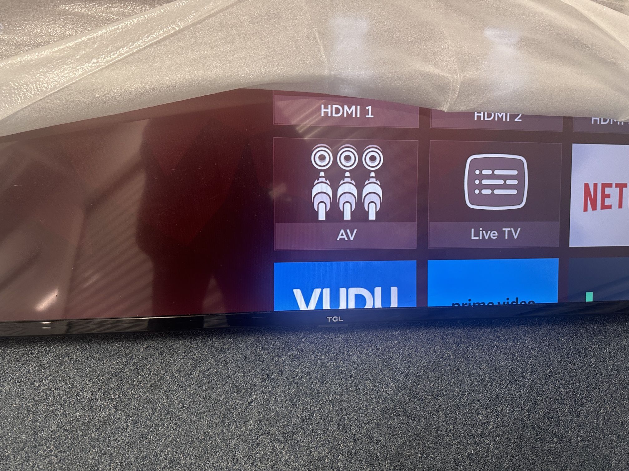 New 65 Inch TCL +Roku TV