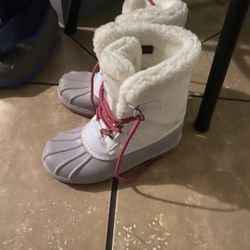 Snow Boots