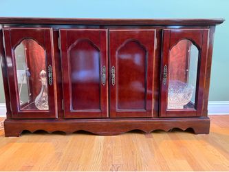 Solid Cherry Wood Buffet / Sideboard – Lighted, High-End Quality