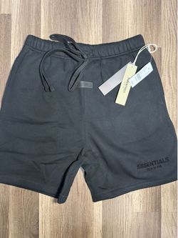 Black Essentials shorts