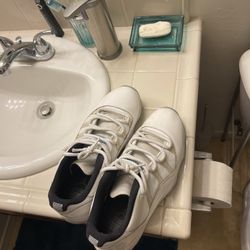 Jordan 11 