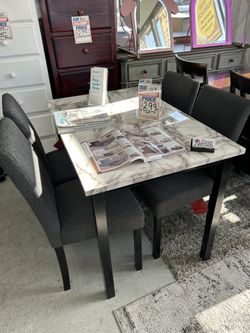 5 Piece Dining Table Set New In Box