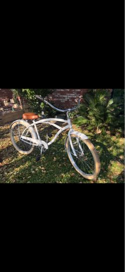 26”Macari  Beach cruiser bike in great shape