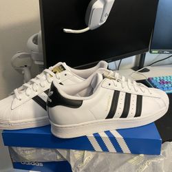 Adidas Superstar