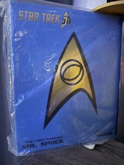 MEZCO ONE 12 : Star Trek Spock the Cage