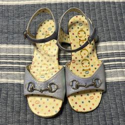 Gucci sandals kid