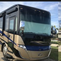 2018 Tiffin Allegro Red