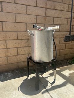 Pot and burner