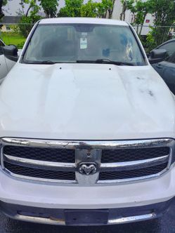2015 Ram 1500 Hood