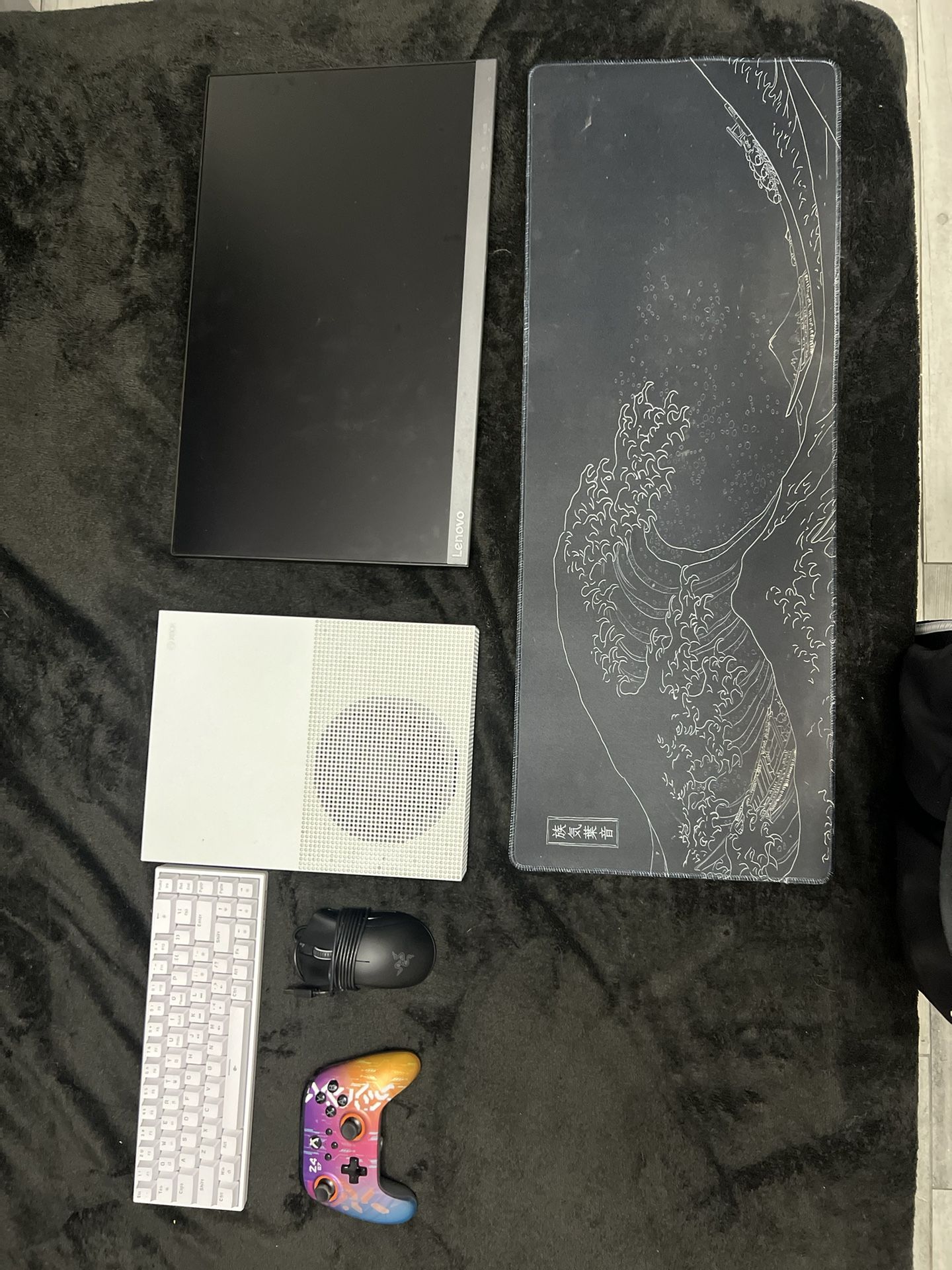 Xbox One S Gaming Setup (Accessories Included)