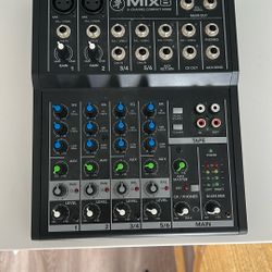 Mackie Mix 8 Compact Mixer 