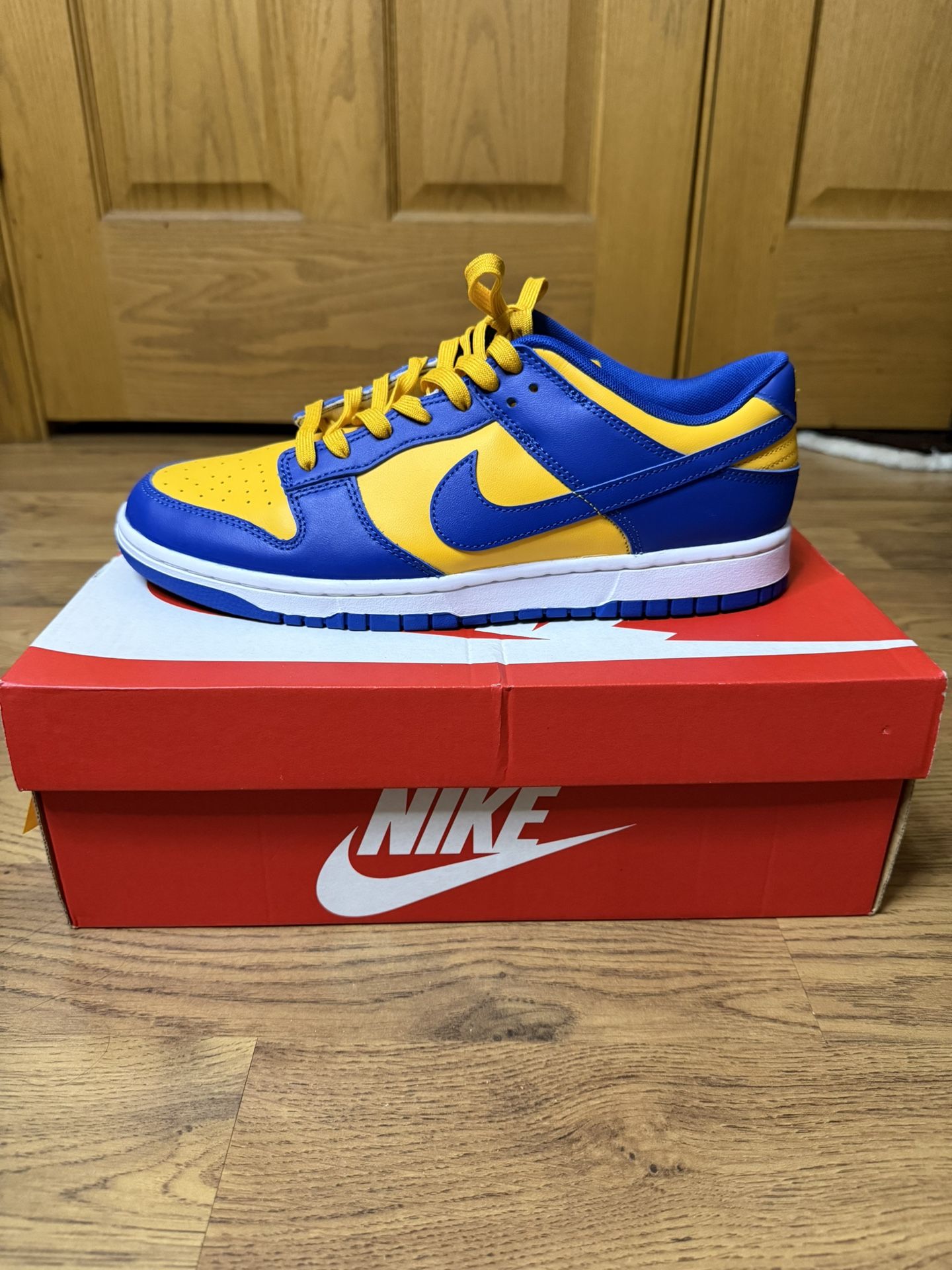 Nike Dunk Low “UCLA” Size 11M