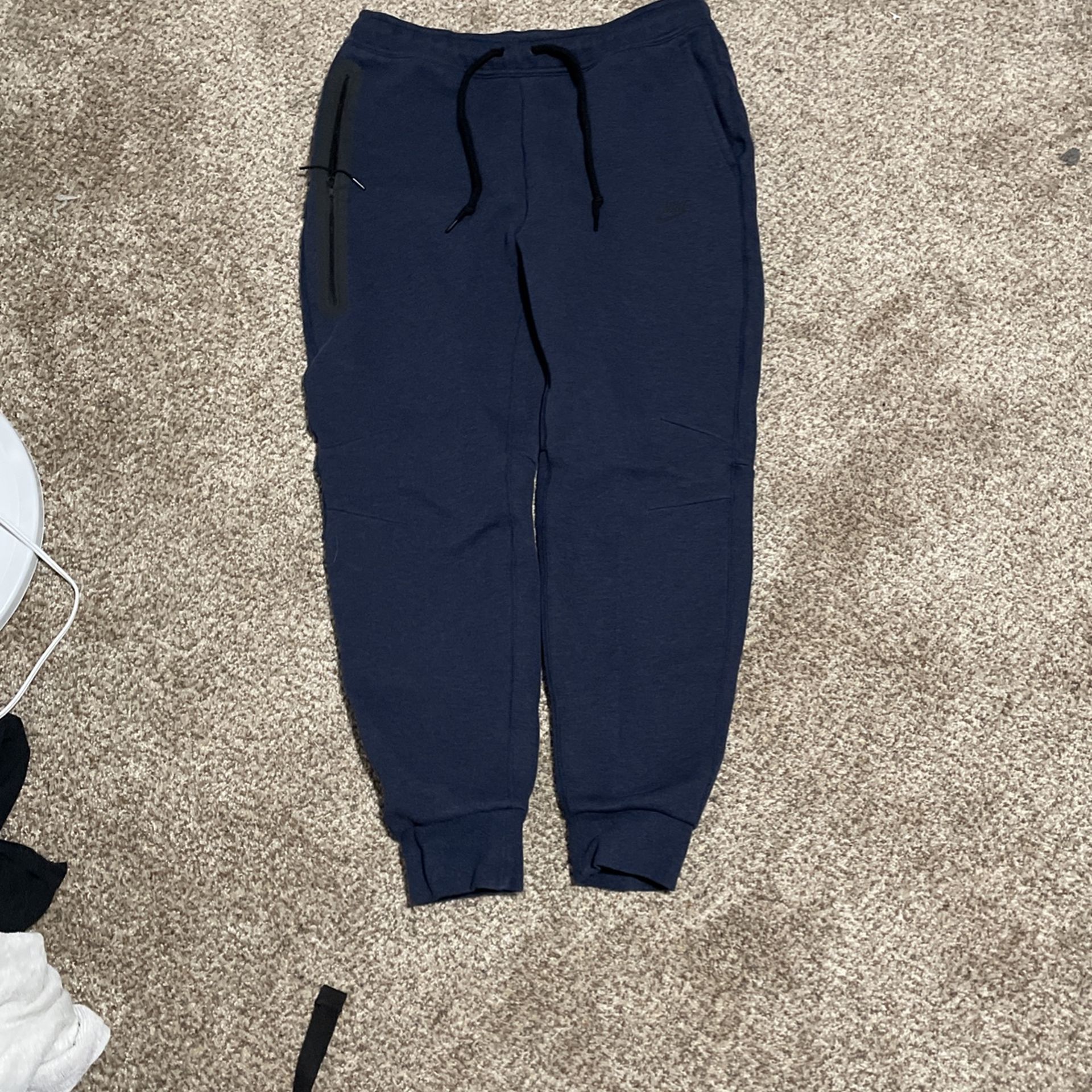 BRAND NEW Nike Tech Pants Dark Blue (large)