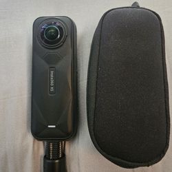 Insta360 X5