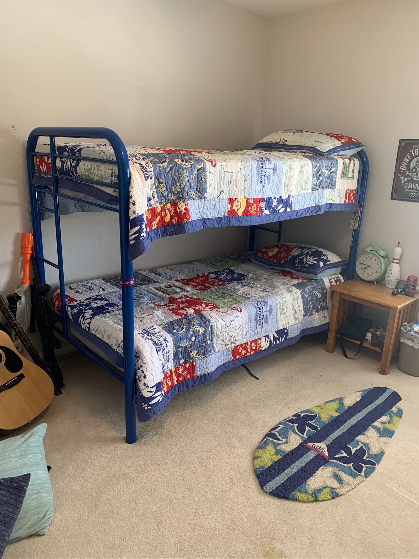 Twin Bunk Beds