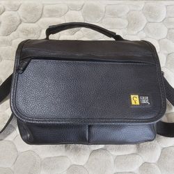 PANASONIC PORTABLE DVD-PLAYER - DVD-LV70