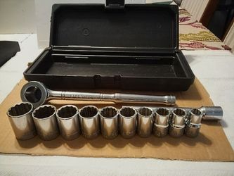 Vintage Craftsman 12 PCs 1/2 Dr Socket Set.