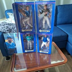 Baseball Figures 