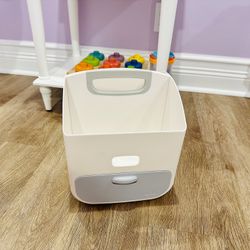 Ubbi Portable Diaper Changing Station Diaper Storage Caddy Organizer 