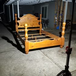 Queen Bed REAL SOLID WOOD $50