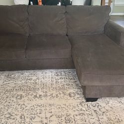 Couch With Chaise