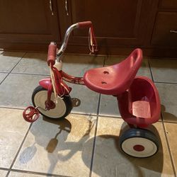 Radio Flyer Toddler Bike