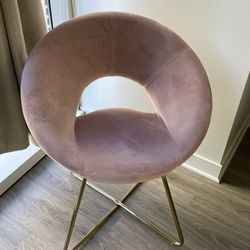 Pink Velvet Chair