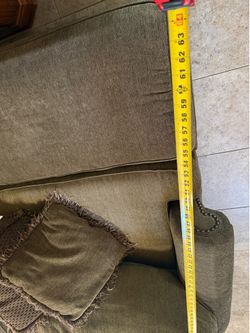 Free chair and 1/2