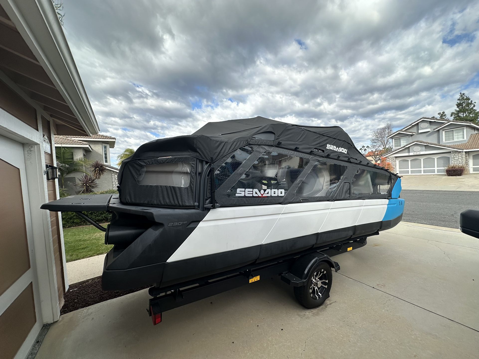 2022 Seafood Switch 21' 280hp Sport