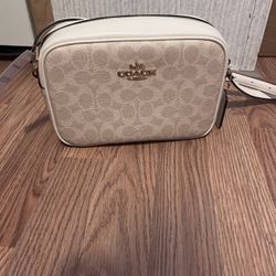 Coach Crossbody 