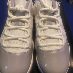 Jordan 11 Low 