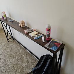 Sleek Table