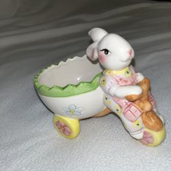 Easter Bunny Riding Tricycle Pot Ceramic Decoration B014