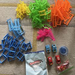 Speedway Wonder mixed lot - track, bridges, supports, 4 cars