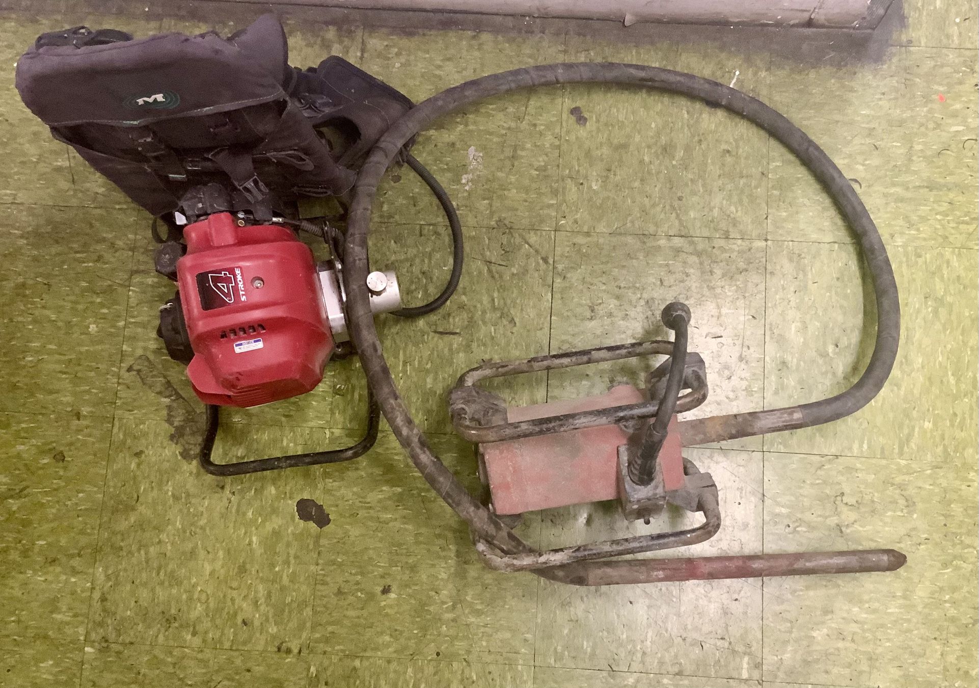 Minnich Backpack Vibrator concrete Honda GX50 Engine 4 Stroke Gas Small 50cc Fuel Compact High Torque Construction