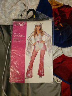 Spirit space cowgirl sz. M