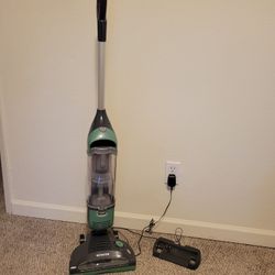 Shark Rotator vacuum cleaner