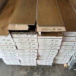 LVP Vinyl Flooring 1174 SQ FT AVAILABLE 