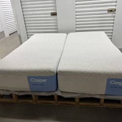 Like New Casper Dream Max Split King Mattress