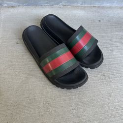 Gucci Web Men's Rubber Slide Sandal - Black Rubber, US 10 Gucci 9. Lug Sole