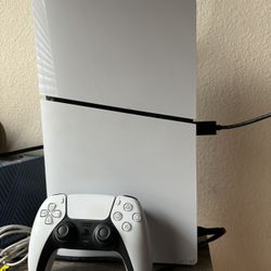 PS5 Slim 