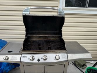 Gas grill