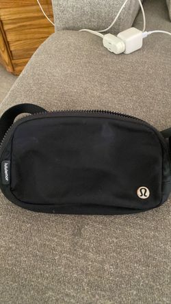 Lululemon bag