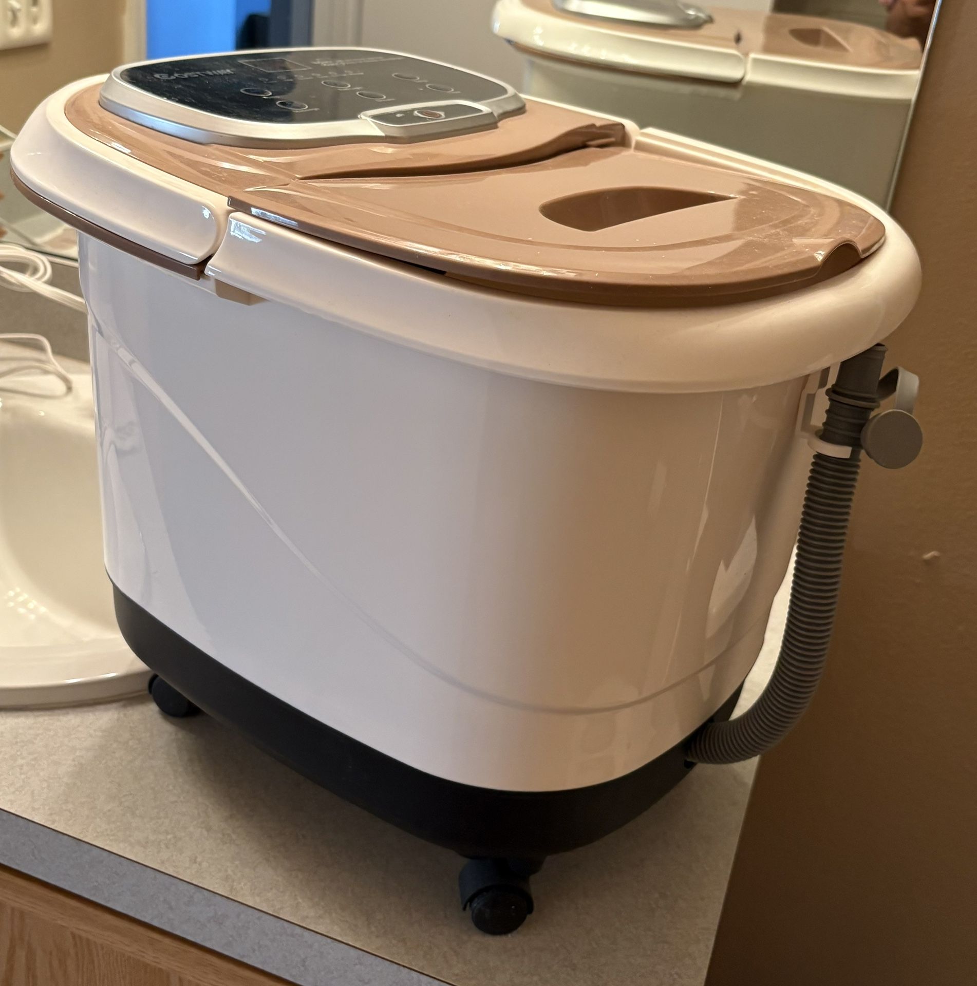 Foot Spa Massager